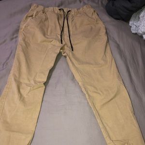 American Eagle joggers